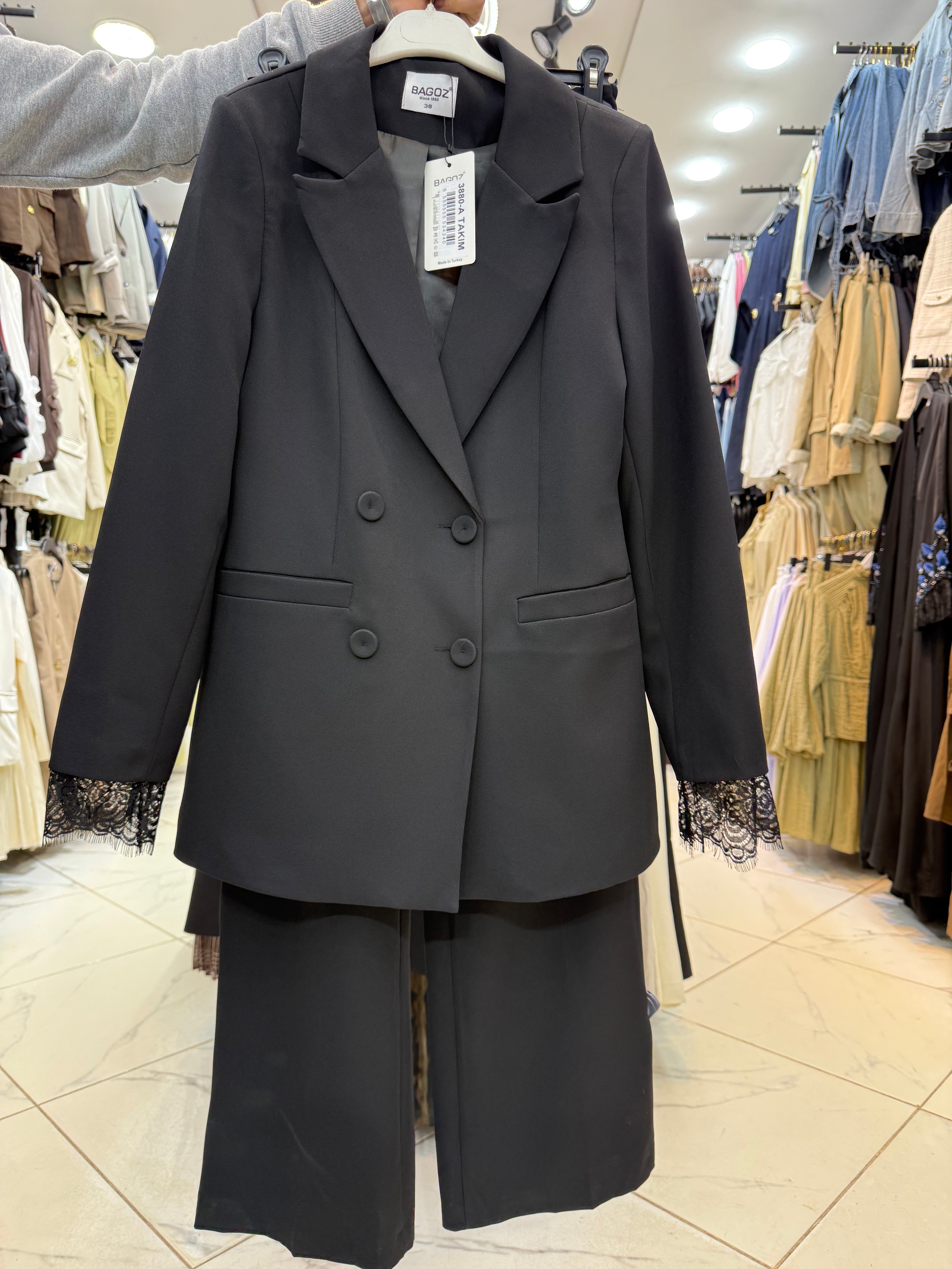Ensemble classique dantel