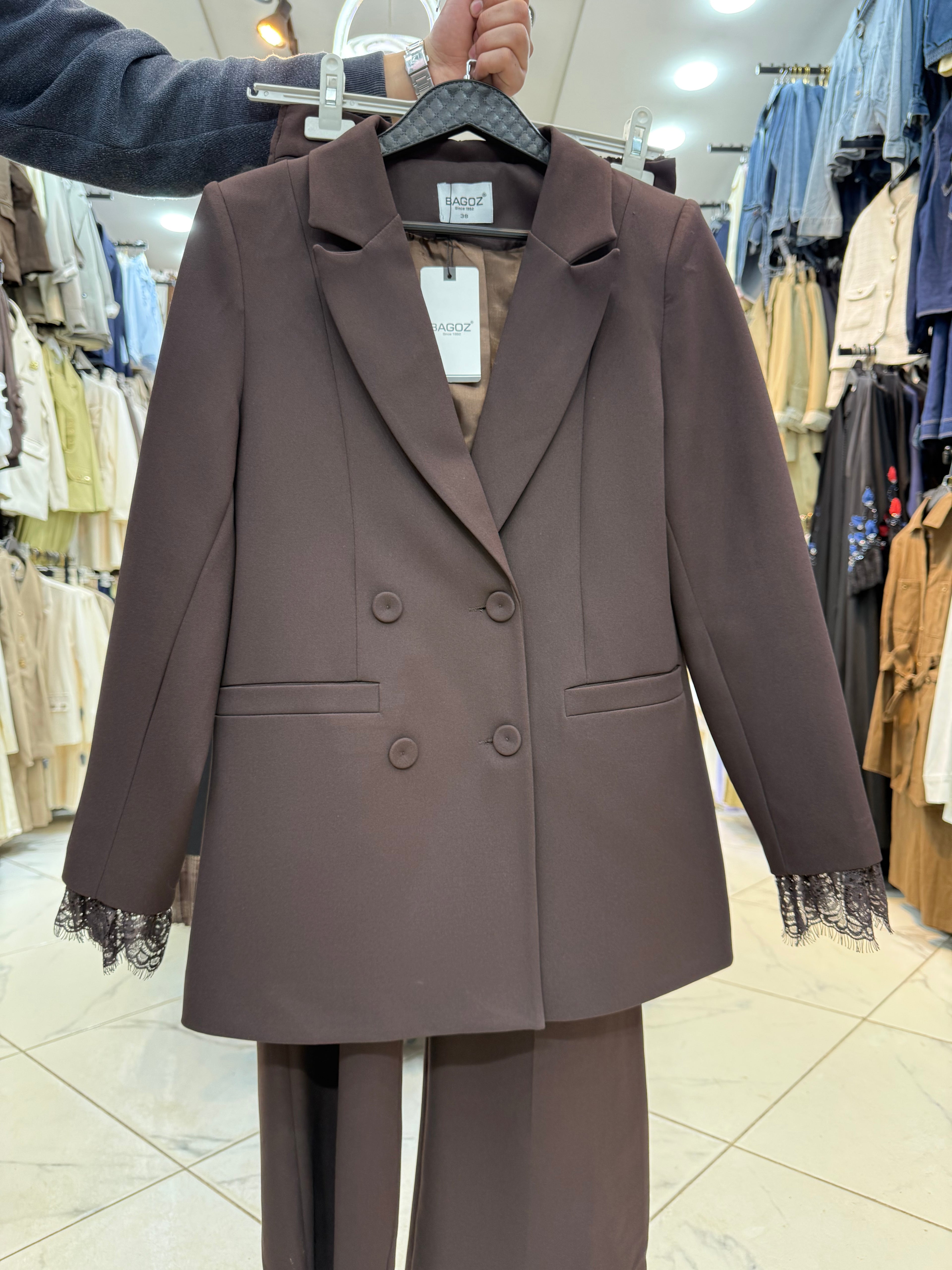 Ensemble classique dantel